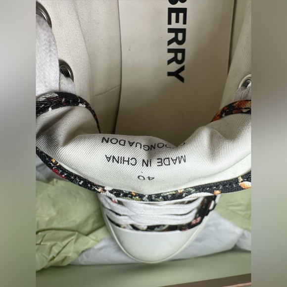 BURBERRY SNEAKERS EUROPEAN 40 A:LF LARKHALL L FLOWER: - Picture 5 of 8